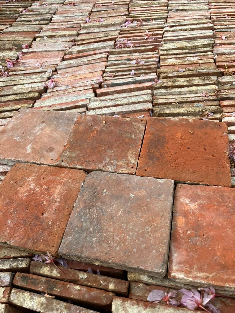 Lot antieke terracotta tegels Voor info BELLEN 0474220705, Antiek en Kunst, Antiek | Wandborden en Tegels, Ophalen