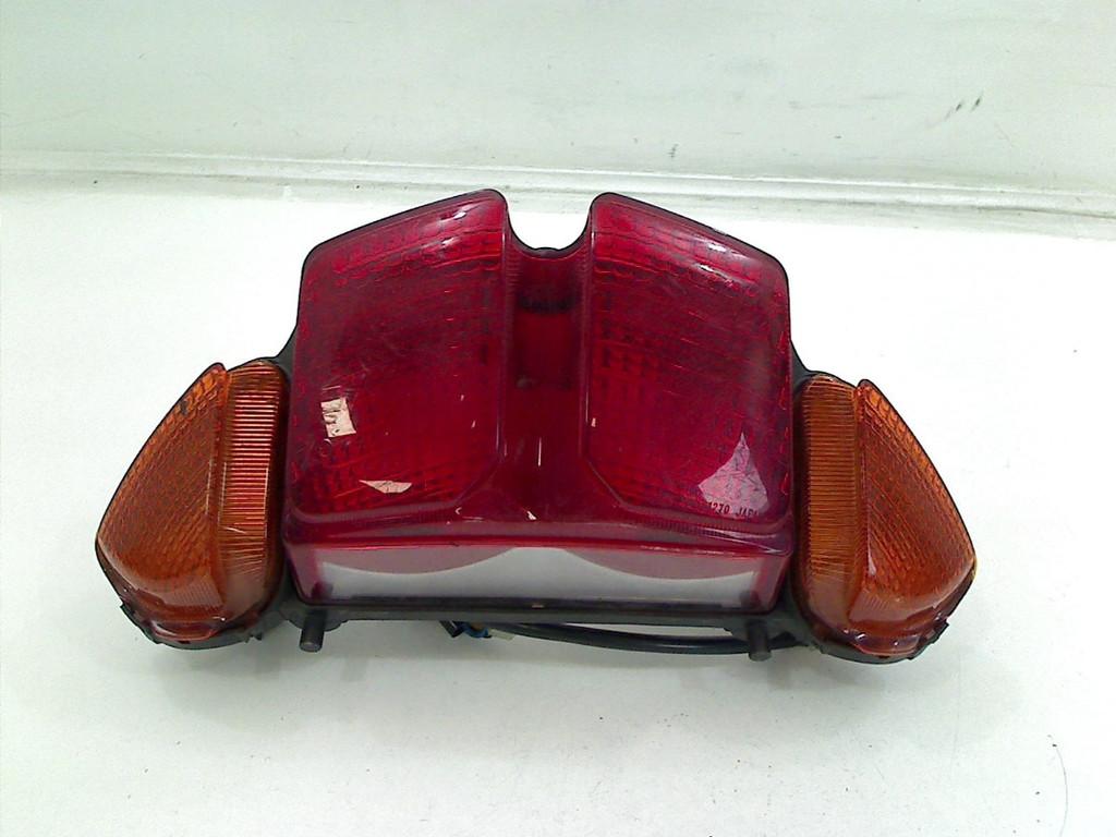 FEU ARRIÈRE FJR 1300 2001-2002 (FJR1300 5JW) (220-31270), Dhr. S. di Majo, Utilisé, Info@cama-motorparts.nl, P.J. Troelstraweg 8 8
3144 CX  MAASSLUIS, NL