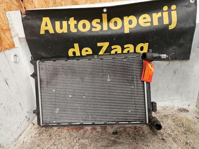 Radiateur d'un Volkswagen Golf, Autos : Pièces & Accessoires, Climatisation & Chauffage, Volkswagen, Utilisé, 3 mois de garantie