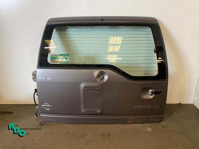Achterklep van een Nissan Terrano (Terrano II 93-) (LP1), Auto-onderdelen, Carrosserie, Achterklep, Nissan, Gebruikt, 3 maanden garantie
