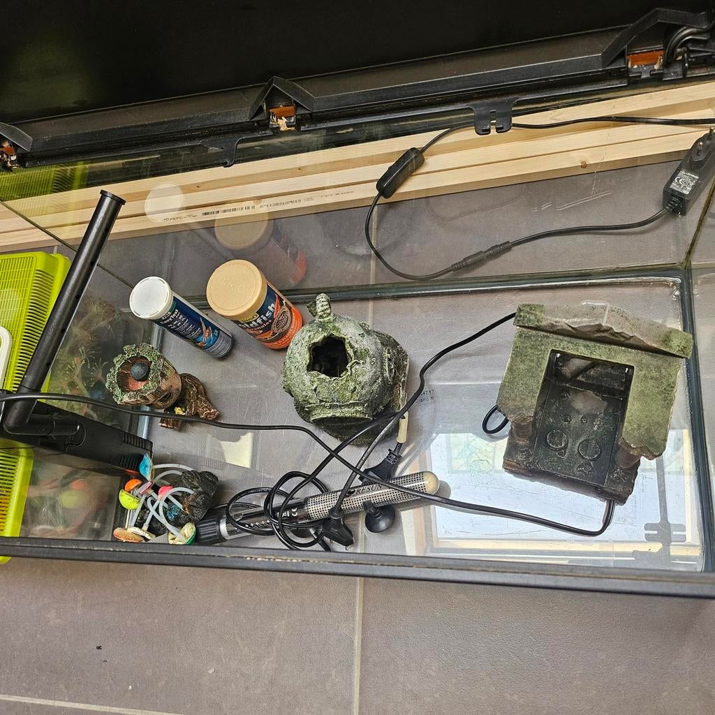 Aquarium 60L + accessoires, Animaux & Accessoires, Enlèvement