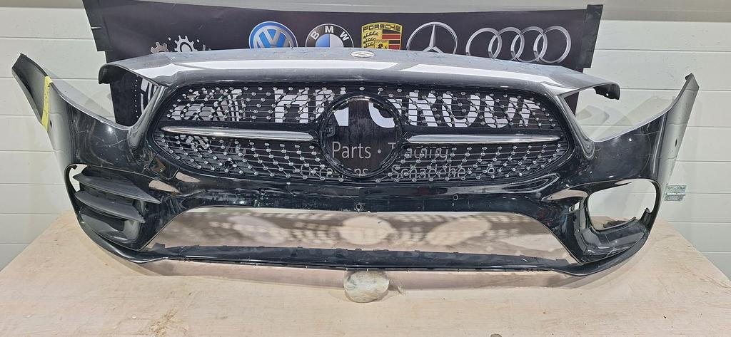 Mercedes-Benz A W177 AMG Front bumper A1778856100, Gebruikt, -, Voor, Ophalen of Verzenden