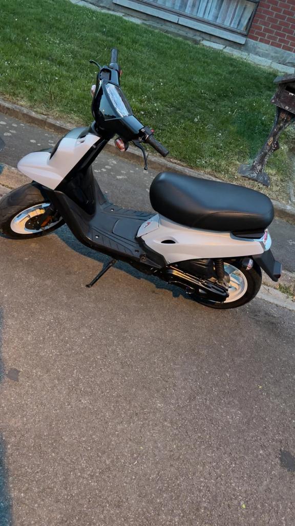 Mbk booster, Yamaha, Comme neuf, Enlèvement, Deux-temps
