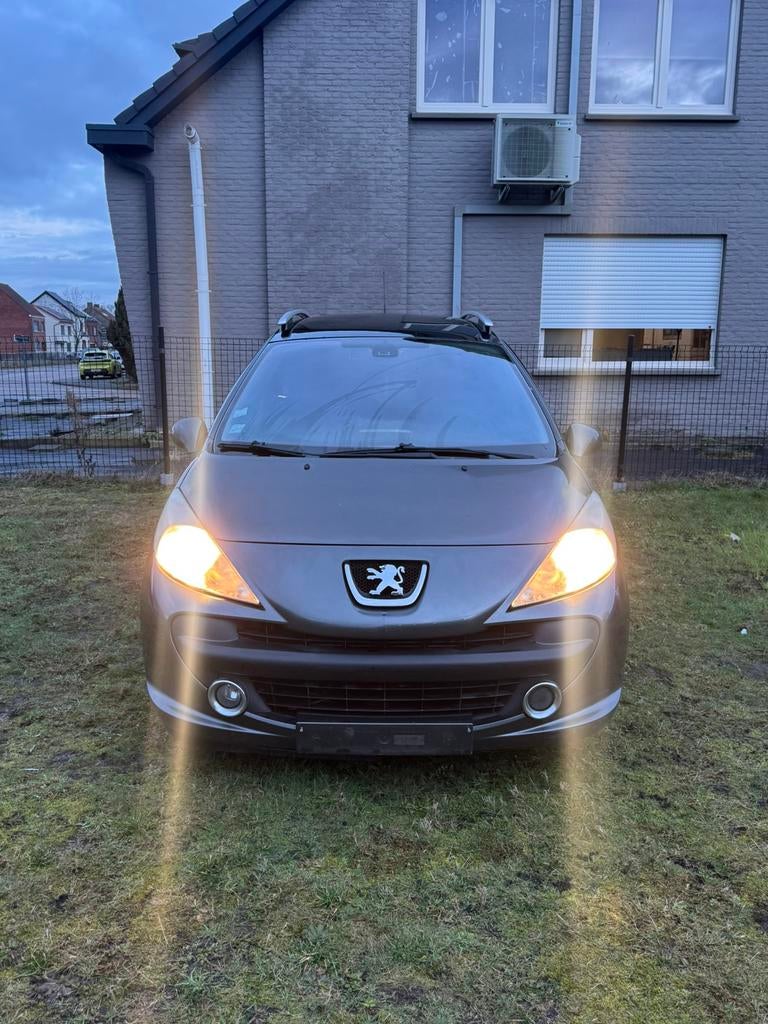 Peugeot 207 sw, Auto's, 5 deurs, Particulier, Euro 4, Zilver of Grijs