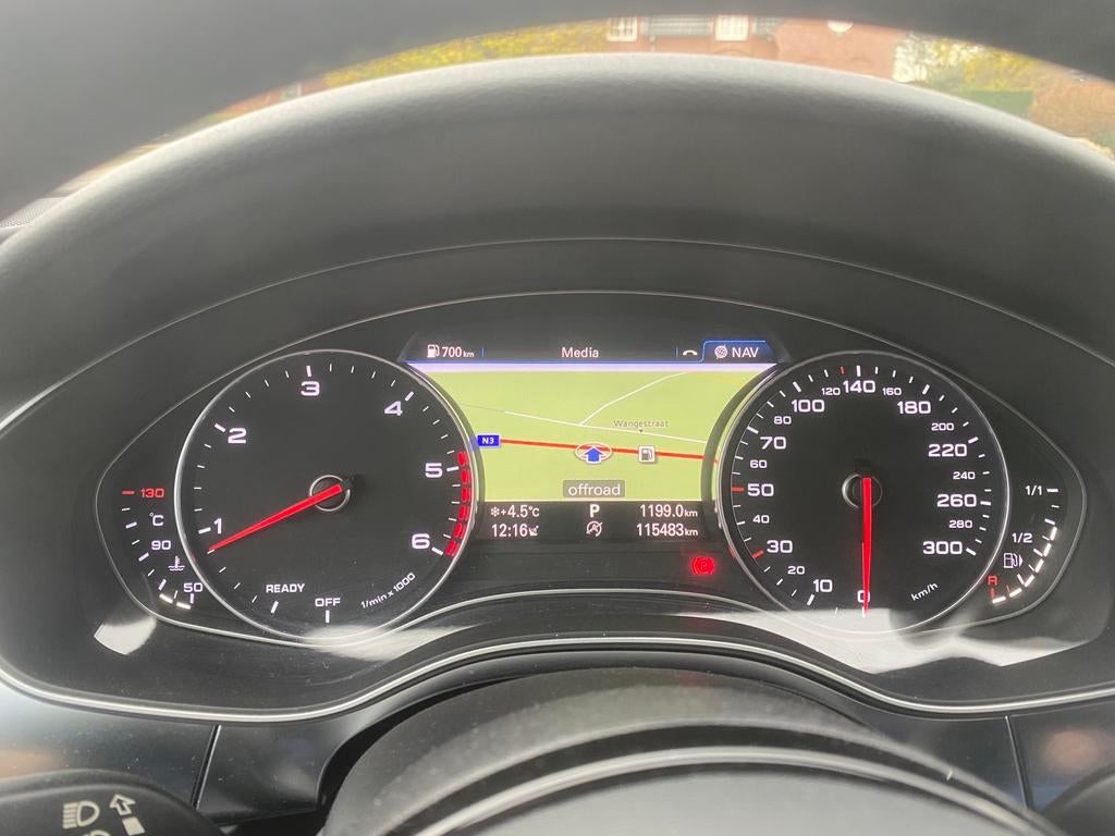 Audi A6 Avant 2.0 TDI S tronic Black edtion S line, Auto's, Automaat, Break, Particulier, Adaptive Cruise Control