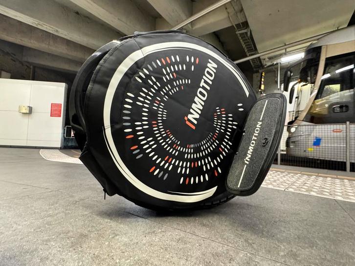 Monocycle électrique InMotion V8F (EUC), Contacts & Messages, Appels Sport, Hobby & Loisirs