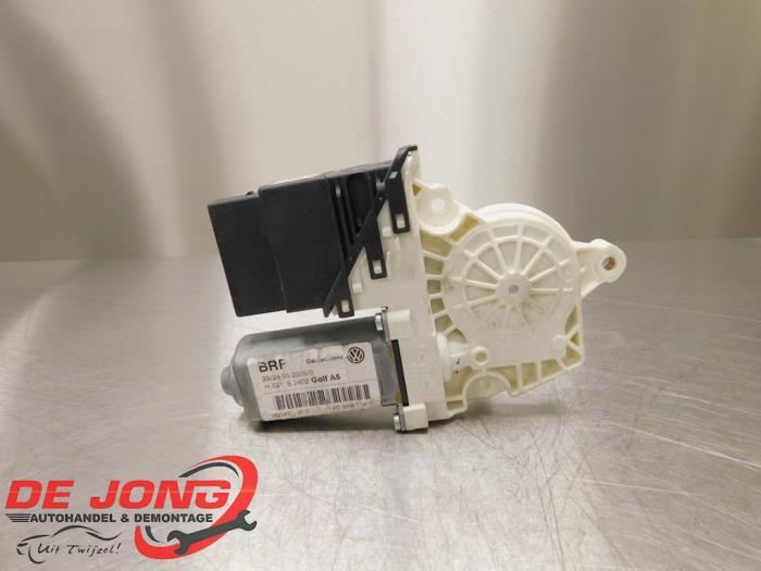 Moteur de vitre portière d'un Volkswagen Golf, Autos : Pièces & Accessoires, Volkswagen, -, 3 mois de garantie, Utilisé