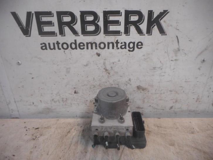 ABS POMP Opel Corsa E (01-2014/06-2019) (39002554), Auto-onderdelen, Overige Auto-onderdelen, Opel, Gebruikt