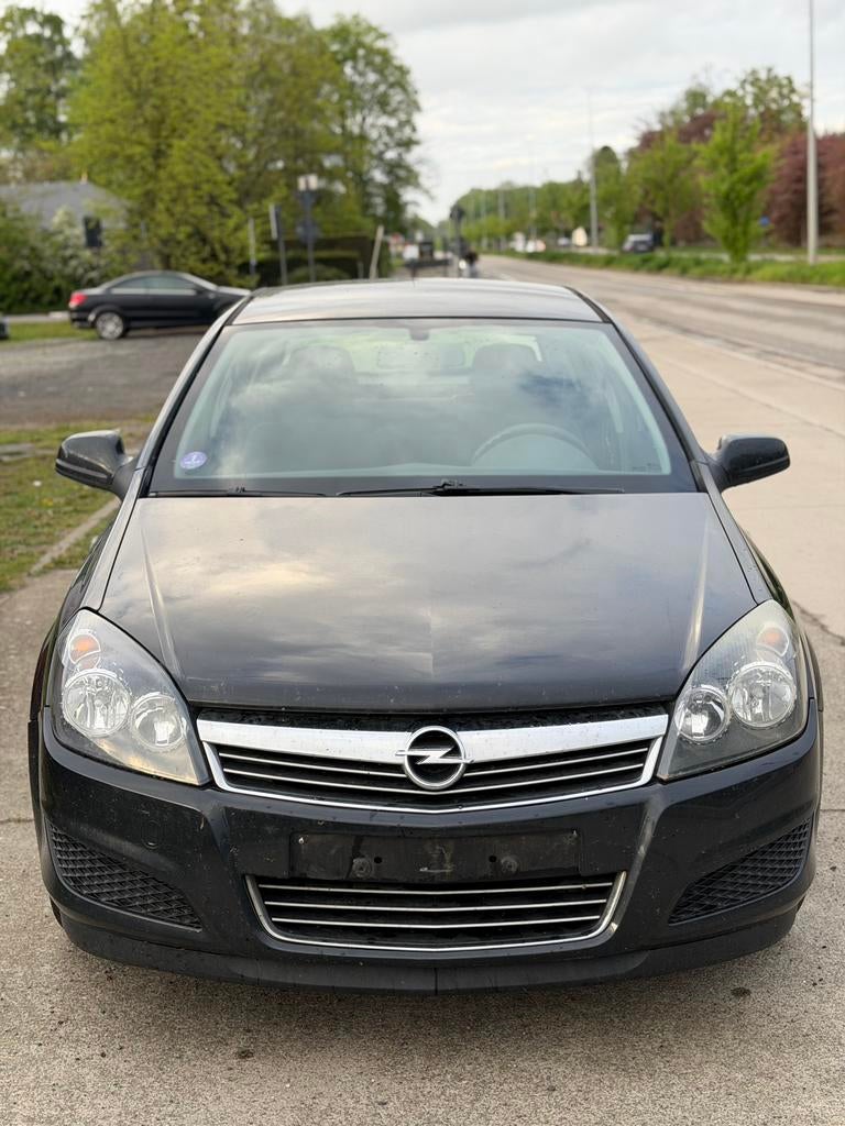 Opel astra 2012 benzine 1.6 airco 159.000 km, Autos, Opel, Achat, Particulier, Astra, Essence