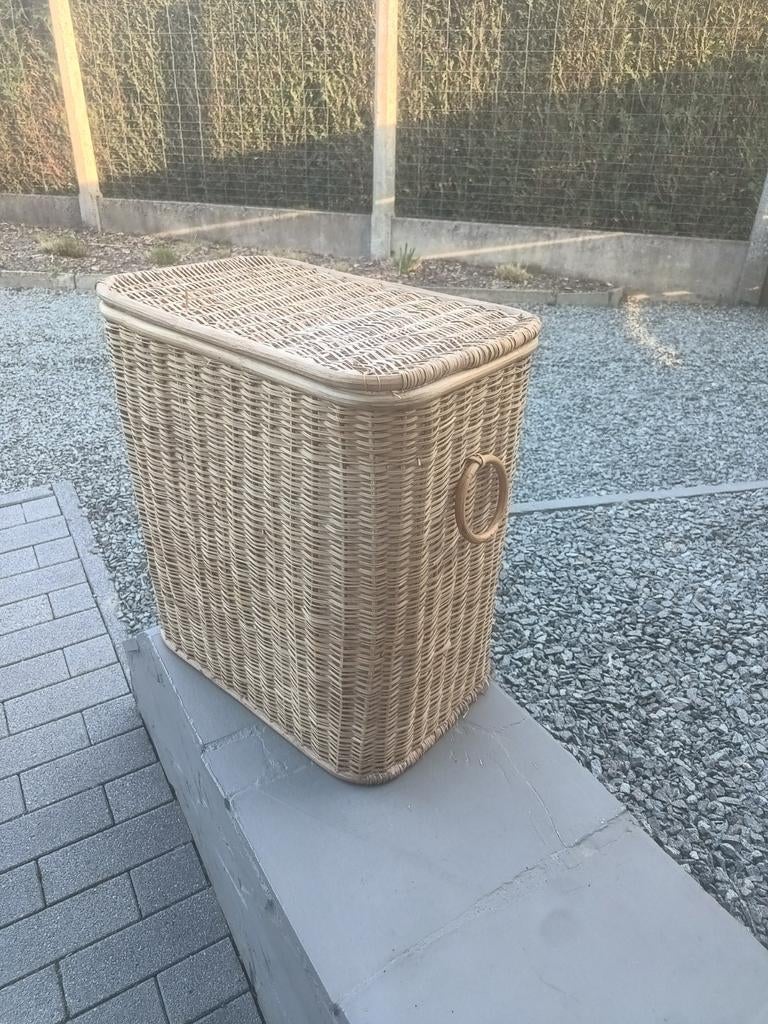 Mooie grote rieten mand met openklapbaar deksel, Antiek en Kunst, Ophalen