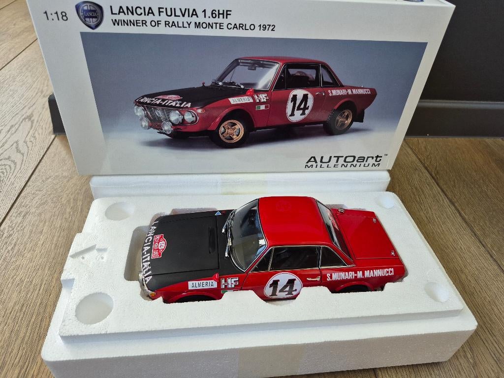 Lancia fulvia autoart 1/18, Hobby & Loisirs créatifs, Voitures miniatures | 1:18, Enlèvement, Autoart