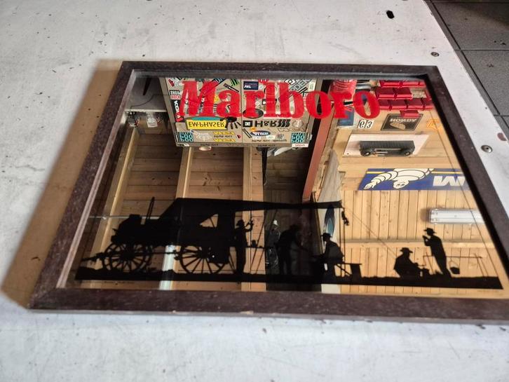 Marlboro reclame spiegel, Verzamelen, Merken en Reclamevoorwerpen, Ophalen