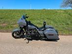 Harley Davidson FLHXS Street glide ST Style,2023 met 1500 km, Motoren, Particulier, ABS