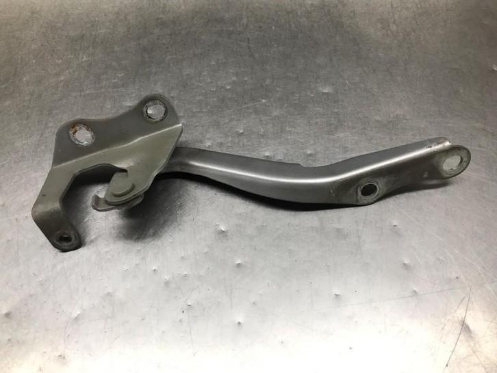 CHARNIERE DE CAPOT Toyota Auris (E15) (01-2006/09-2012), Autos : Pièces & Accessoires, Autres pièces automobiles, Toyota, Utilisé