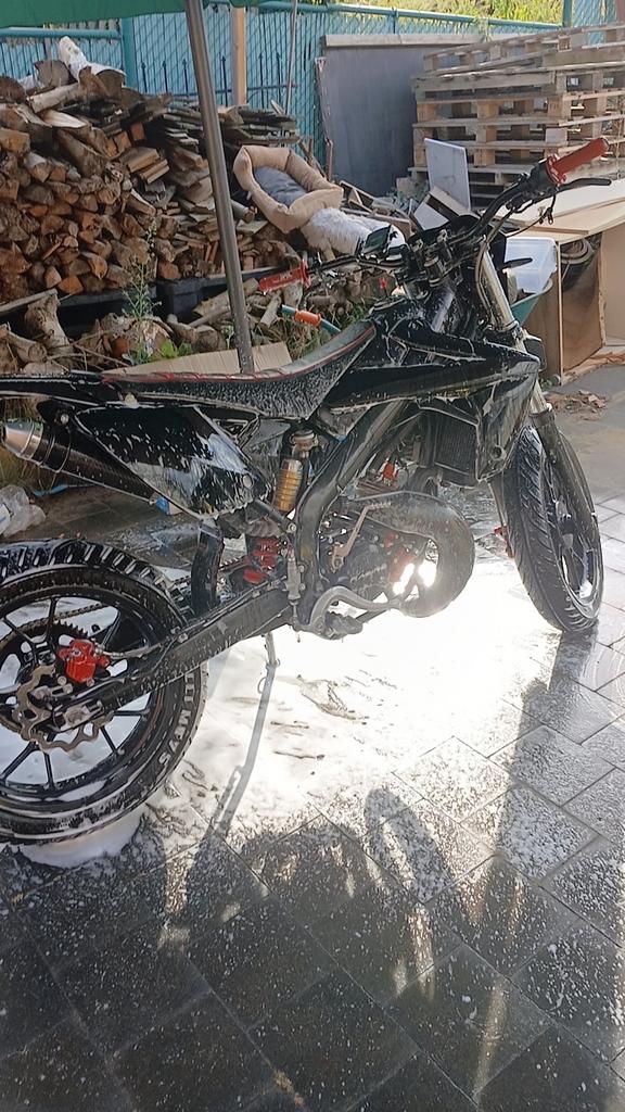 Rieju mrt 50, Fietsen en Brommers, Brommers | Derbi, Ophalen, Zo goed als nieuw, Klasse B (45 km/u)