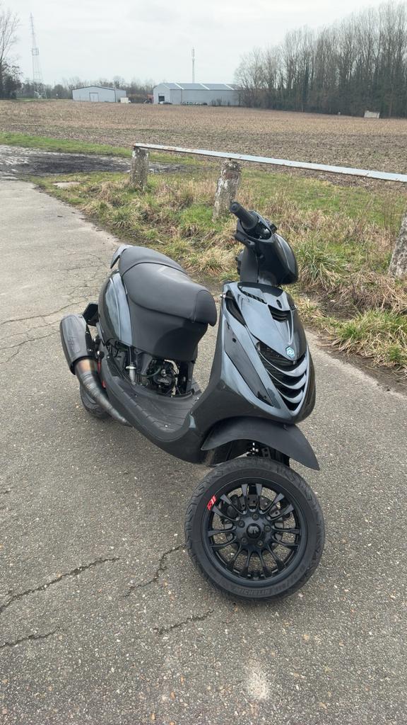 Zip toronda 183, Fietsen en Brommers, Scooters | Overige merken, Zo goed als nieuw, Ophalen