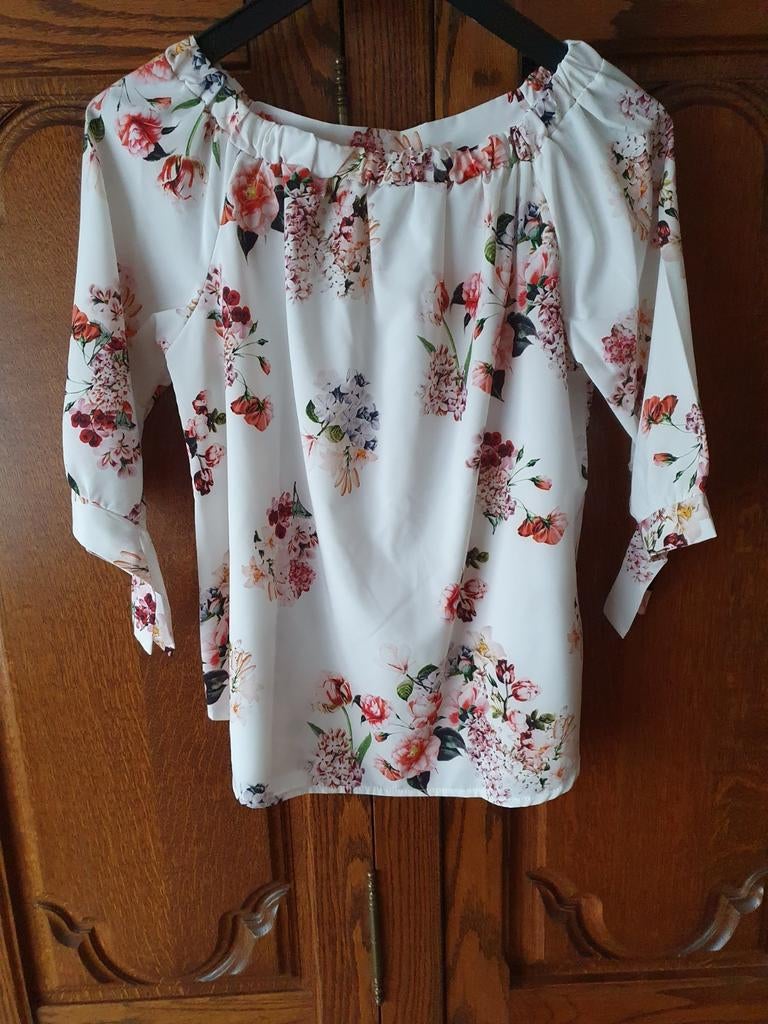Witte bloes met bloemen, Vêtements | Femmes, Tops, Enlèvement ou Envoi