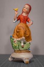 Vintage biscuit porseleinen beeldje Sitzendorfer, Antiek en Kunst, Ophalen