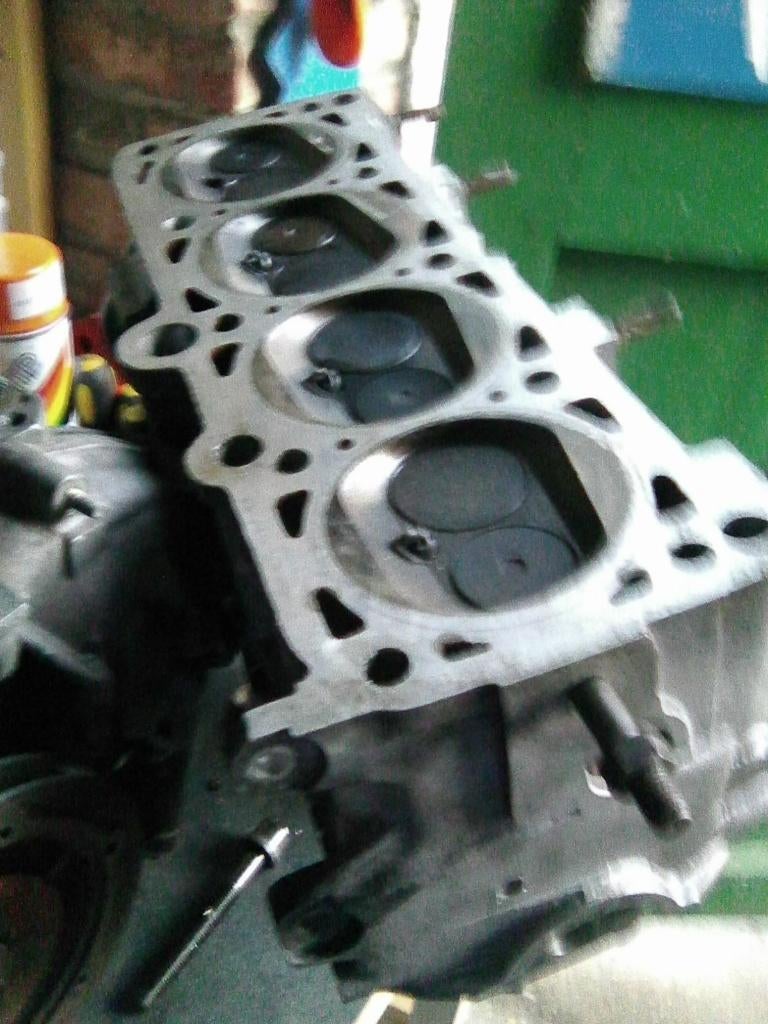 VAG Cilinderkop 026103373AA AFHALING LEES BESCHRIJVING, Ophalen, Gebruikt, Volkswagen