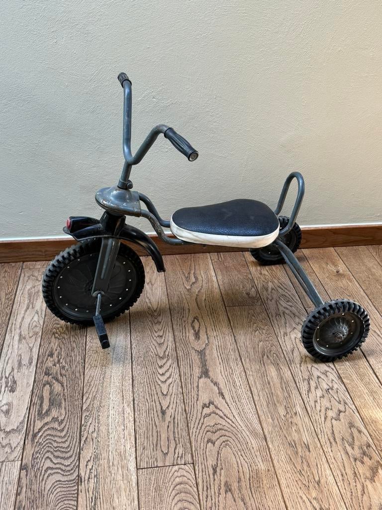 Vintage driewieler, Ophalen, Zo goed als nieuw