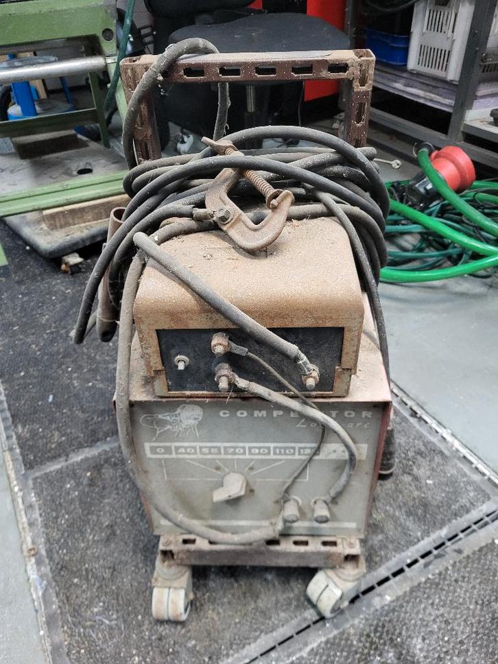 Bagetten laspost met toebehoren 230V, Bricolage & Construction, Outillage | Soudeuses, Utilisé, Électrodes, Moins de 150 ampères