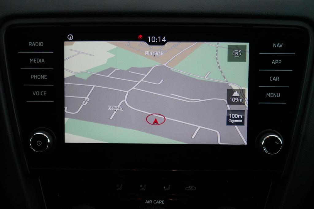 (1THQ676) Skoda OCTAVIA COMBI, Achat, Euro 6, Entreprise, 5 portes