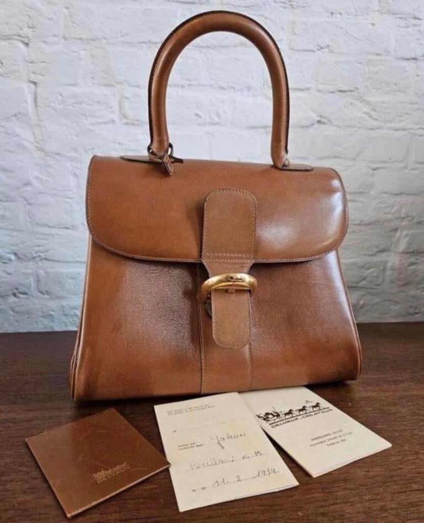 IK KOOP JE DELVAUX TAS AAN DE BESTE PRIJS EN CASH !, Handtassen en Accessoires, Tassen | Damestassen, Zo goed als nieuw, Ophalen