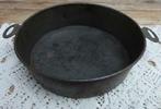 SALE Oude Franse verweerde doorleefde bakvorm, Enlèvement ou Envoi