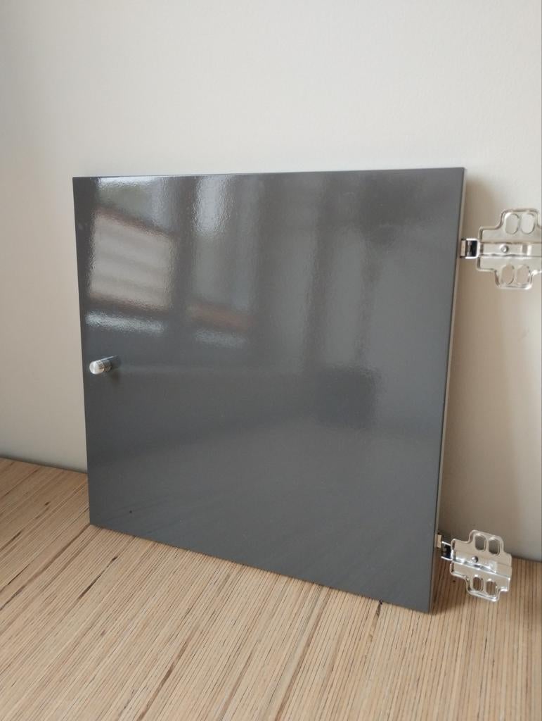 4 grijze kallax kastdeurtjes, Enlèvement