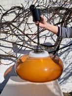 Suspension space age vintage, Enlèvement