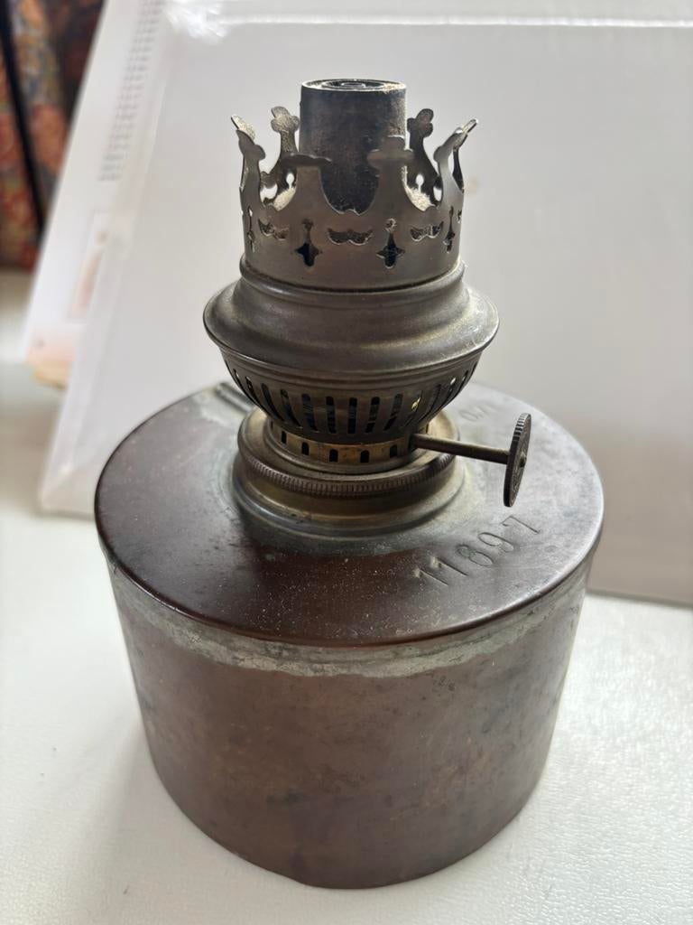 Antieke olielamp(petroleumlamp), Antiek en Kunst, Antiek | Verlichting, Ophalen