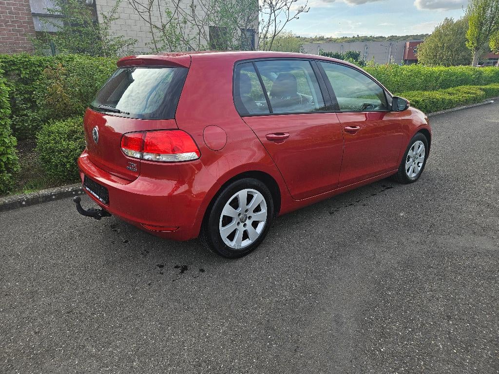 VW GOLF 1.6 TDI ️ AIRCO  TREKHAAK, Auto's, Volkswagen, Voorwielaandrijving, Euro 5, Stof, Zwart