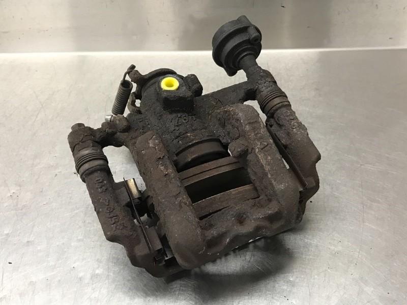 REMKLAUW LINKS ACHTER ABS Daewoo / Chevrolet Cruze, Gebruikt, Daewoo