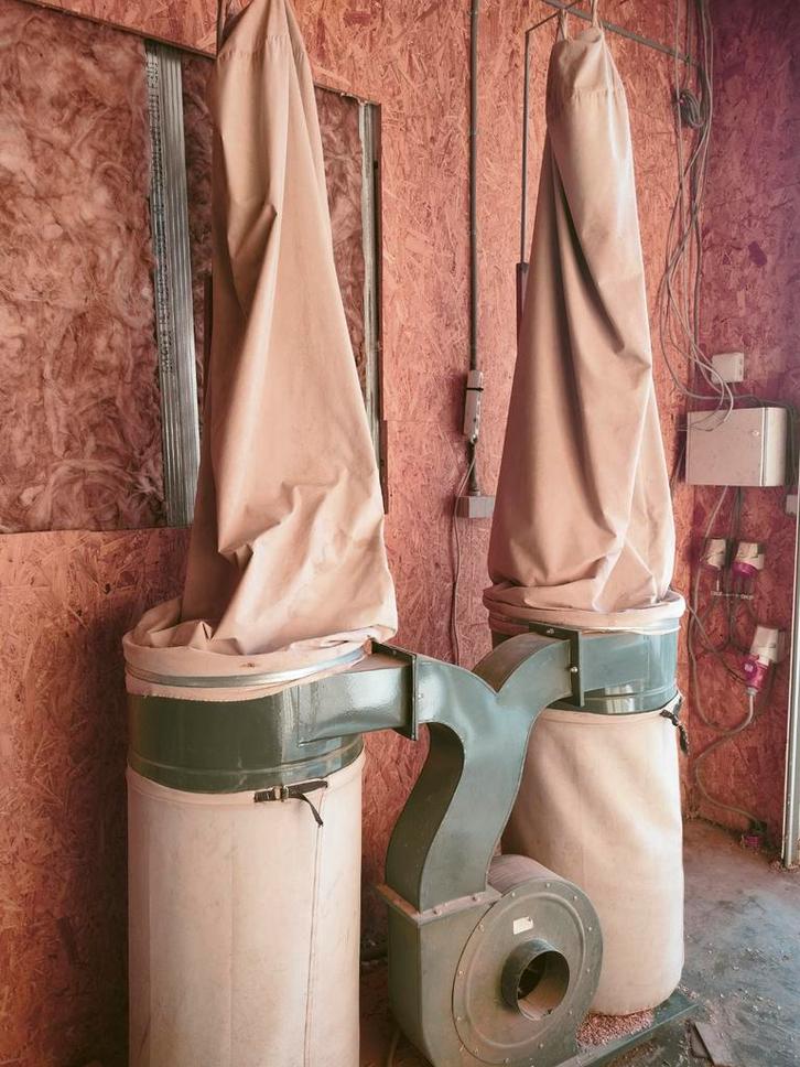 Houtbewerkingmachine, Articles professionnels, Machines & Construction | Travail du bois, Enlèvement