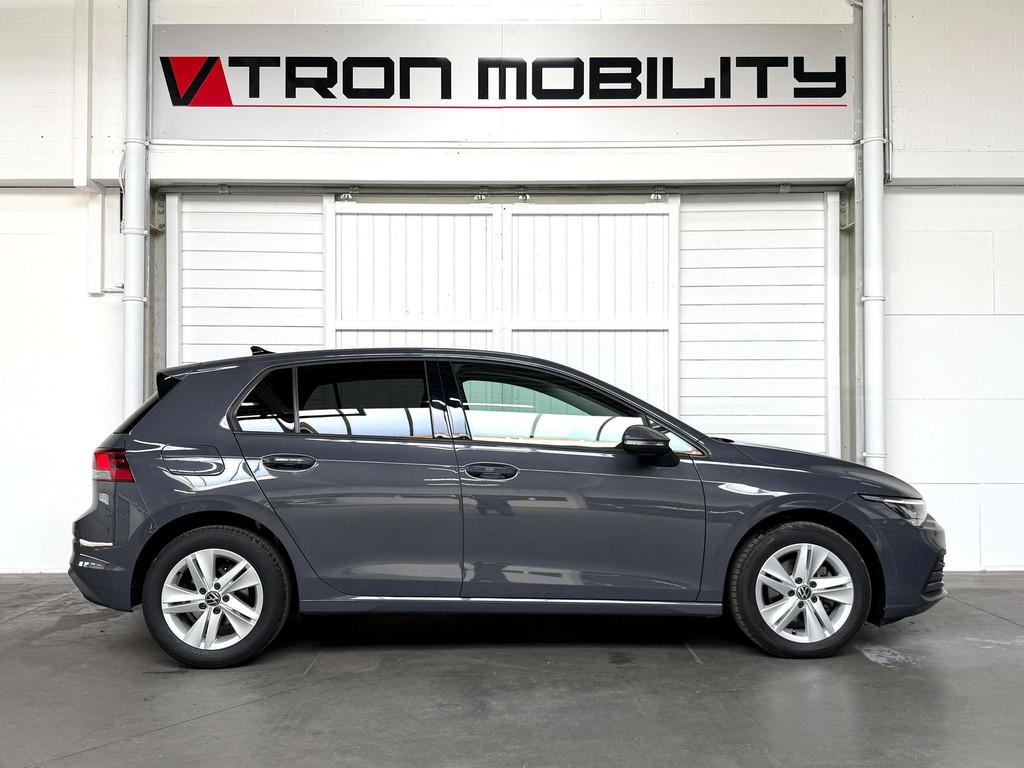 Volkswagen Golf 1.5 eTSI Life DSG LED*NAVI*PDC*CARPLAY*CAMER, Argent ou Gris, Achat, Euro 6, Alcantara