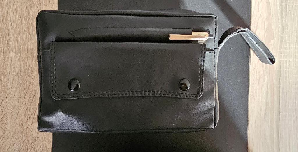 Pochette noire femme – Sac pochette élégant, Enlèvement ou Envoi, Utilisé, Noir, Autres types