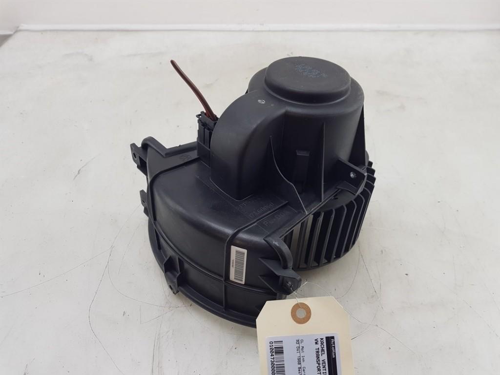 VENTILATEUR RADIATEUR MOTEUR Volkswagen Transporter T5, Autos : Pièces & Accessoires, Utilisé, Volkswagen