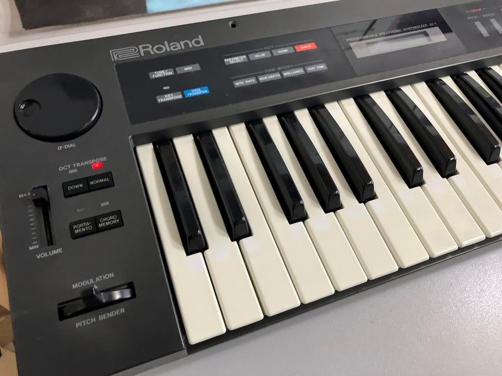 Roland Alpha Juno, Muziek en Instrumenten, Synthesizers, Ophalen, Gebruikt, 49 toetsen, Roland