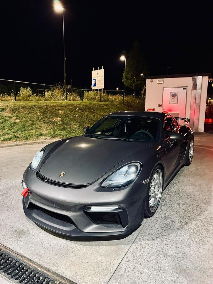 Porsche 718 kit gt4, Autos, Porsche, Particulier, Cayman, Essence, Euro 6, Coupé, 2 portes, Automatique, Argent ou Gris, Noir