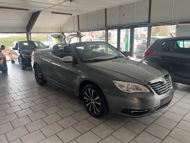 lancia flavia 2.4 i/AUTOMAAT/GEKEURD/garantie, Autos, Lancia, Entreprise, Flavia, ABS, Airbags, Air conditionné, Alarme, Bluetooth