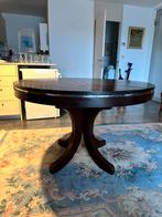 Ronde eettafel, Enlèvement