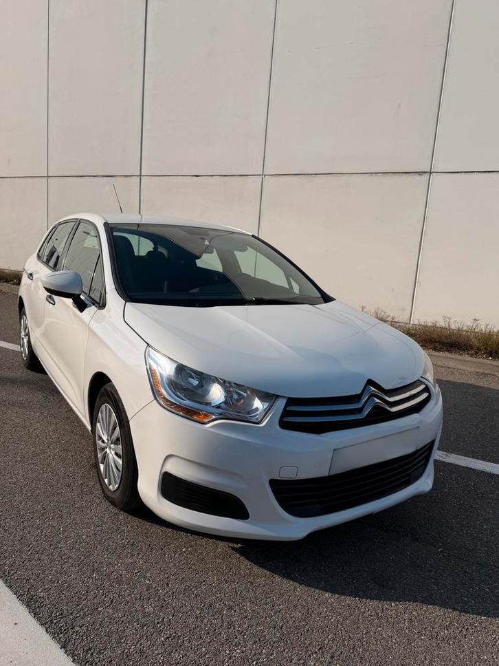 Citroen C4 2013 benzine, Auto's, Citroën, Bedrijf, C4, Benzine, Euro 5, 5 deurs, Handgeschakeld, Wit, Zwart, Stof, Ophalen