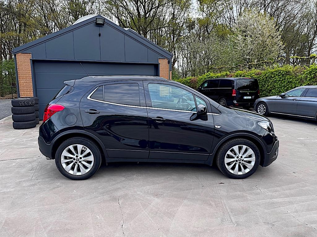 Opel Mokka 1.4 Turbo Cosmo Automaat / 57052 km, Euro 6, 4 cilinders, 149 g/km, Zwart