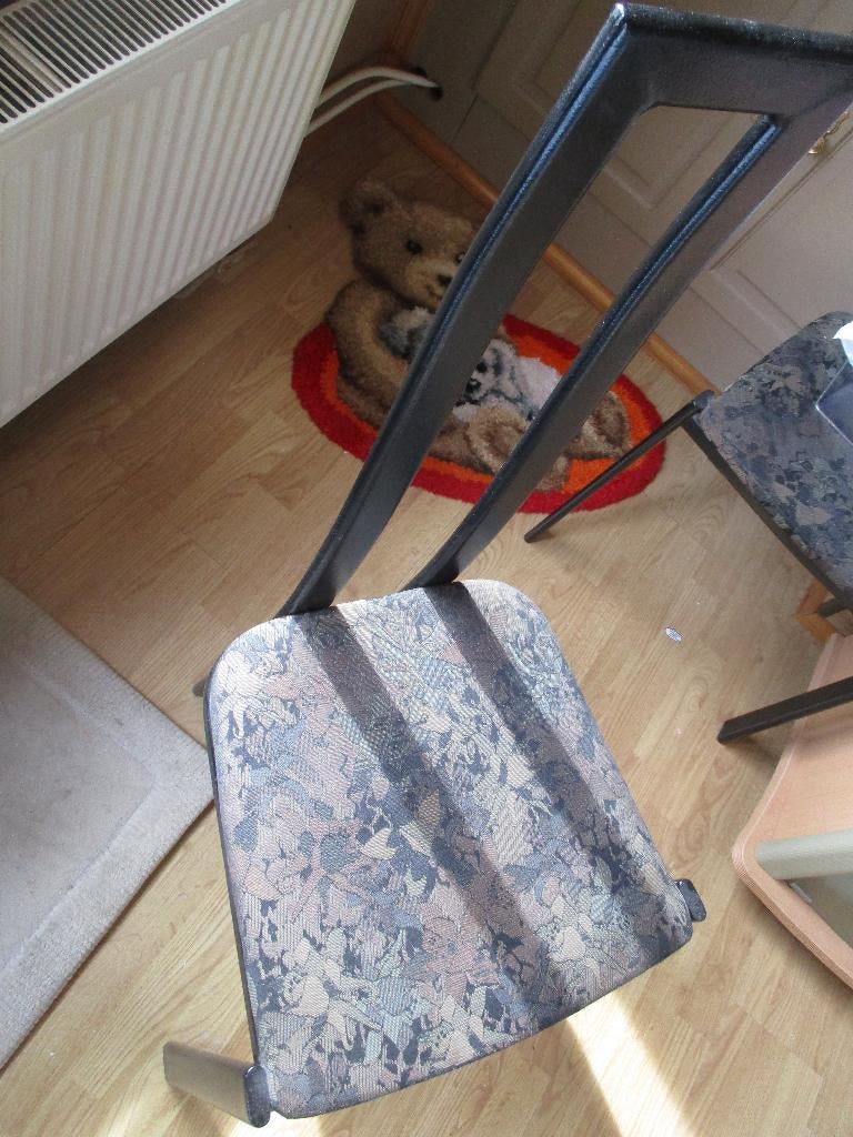 4 stoelen moeten dringend weg, Huis en Inrichting, Stoelen, Ophalen, Gebruikt, Zwart, Vier