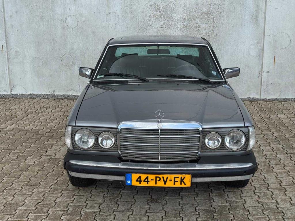 1983 Mercedes-Benz 300 CD Personenauto, Auto's, Automaat, Gebruikt, Overige modellen, Cabriolet