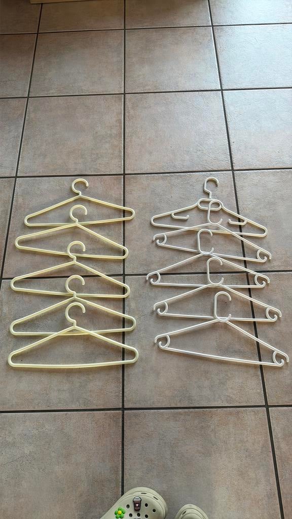 Set witte hangers, Ophalen of Verzenden