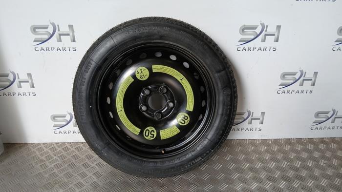 Krikset + reservewiel van een Mercedes E-Klasse, Auto-onderdelen, Overige Auto-onderdelen, Mercedes-Benz, Gebruikt, 3 maanden garantie