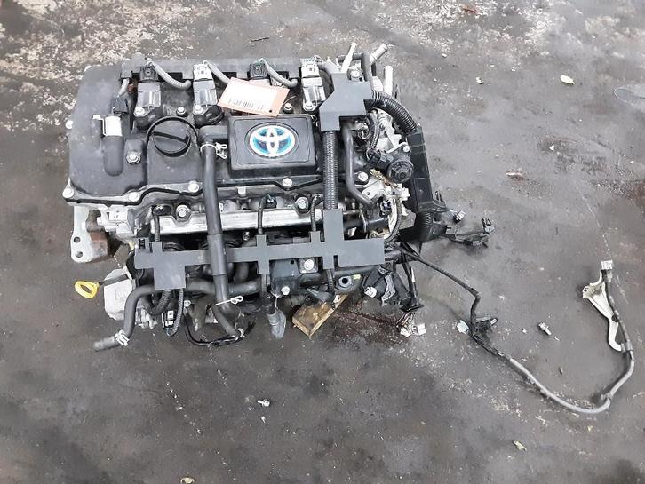 MOTOR Toyota Corolla (E21) (01-2019/-) (X2ZRE22U), Auto-onderdelen, Motor en Toebehoren, Toyota, Gebruikt