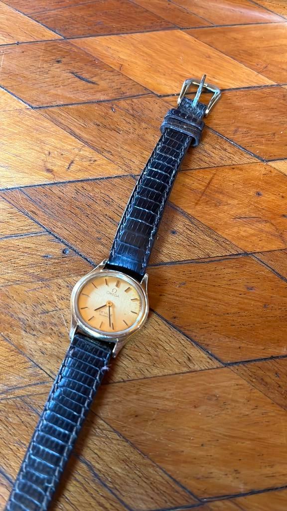 Omega de ville dame quartz, Handtassen en Accessoires, Horloges | Antiek, Ophalen of Verzenden, Omega