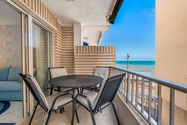 Gerenoveerd appartement /parkeerplaats in Torrevieja, Immo, Buitenland, Spanje, Appartement, Overige